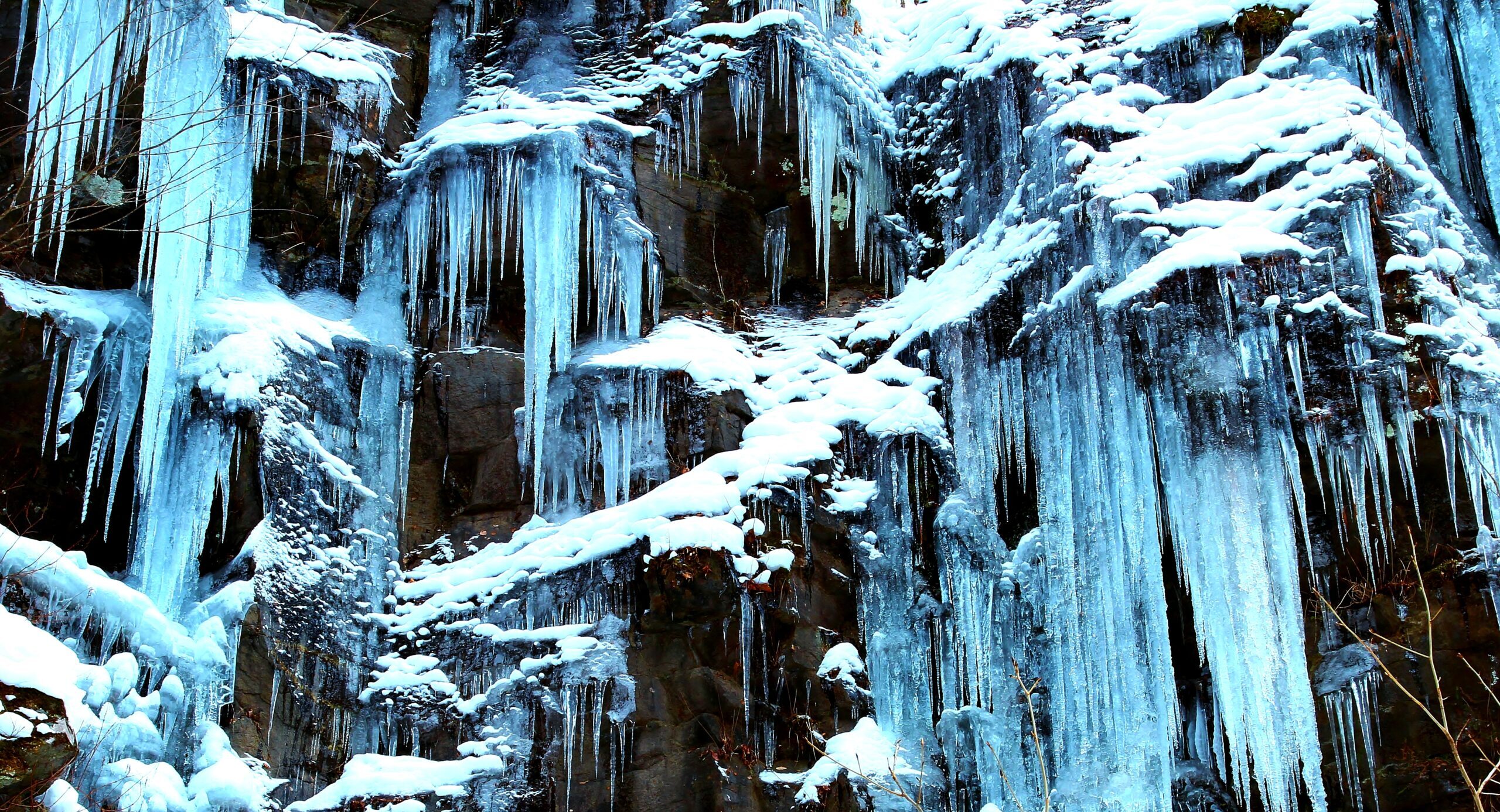 氷の芸術を楽しむ「氷瀑さんぽ」7